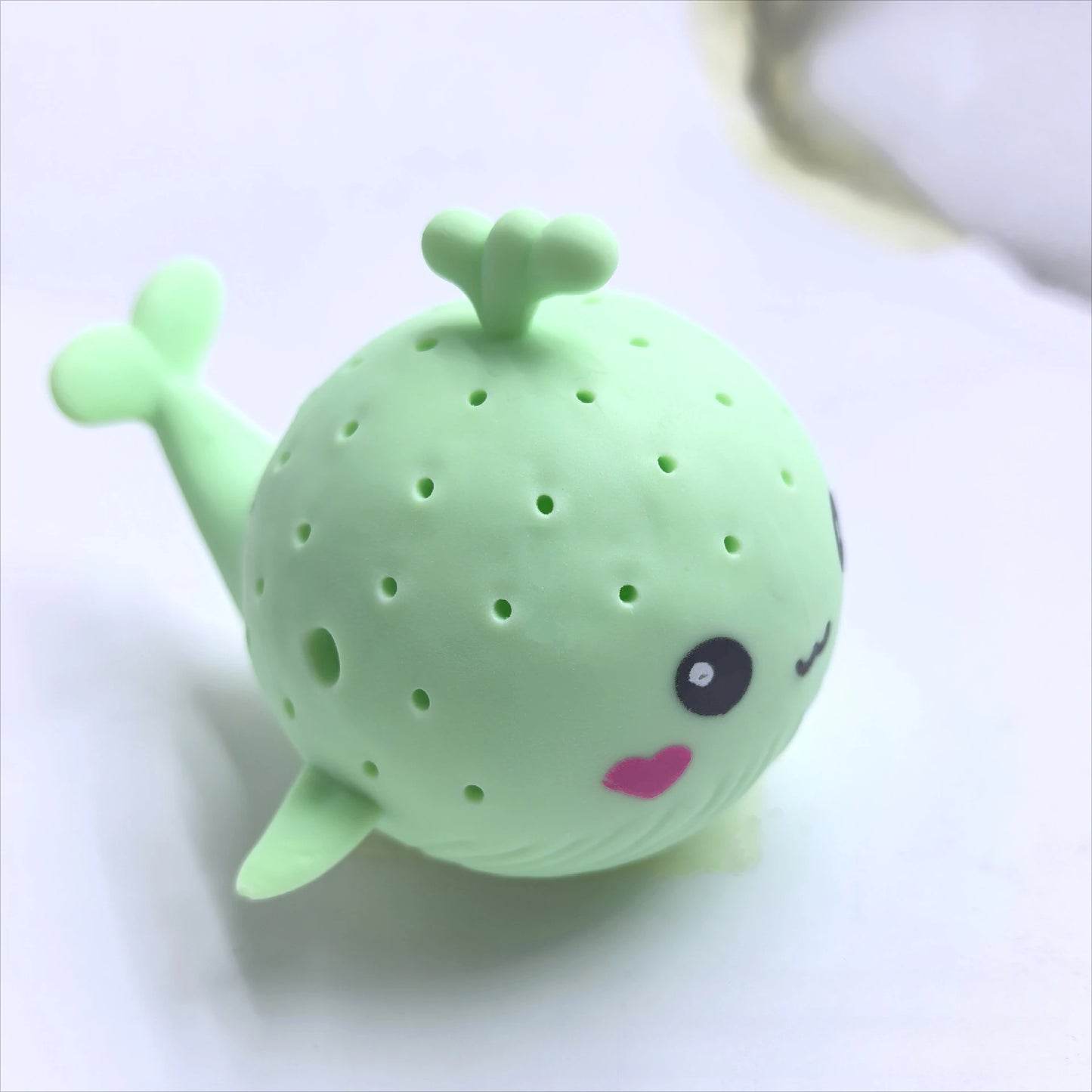 SMHXIANGQIANJIN Baby Bath Toys Whale Squeeze Sponge Water Absorbing Toy For Kids