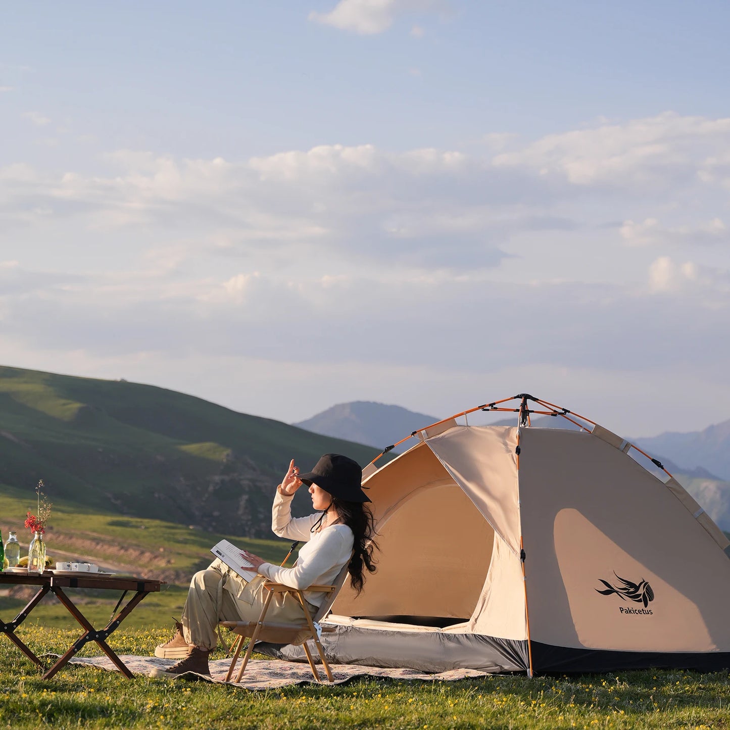 Pakicetus Windproof Camping Tent Lightweight Easy Setup for Family Travel