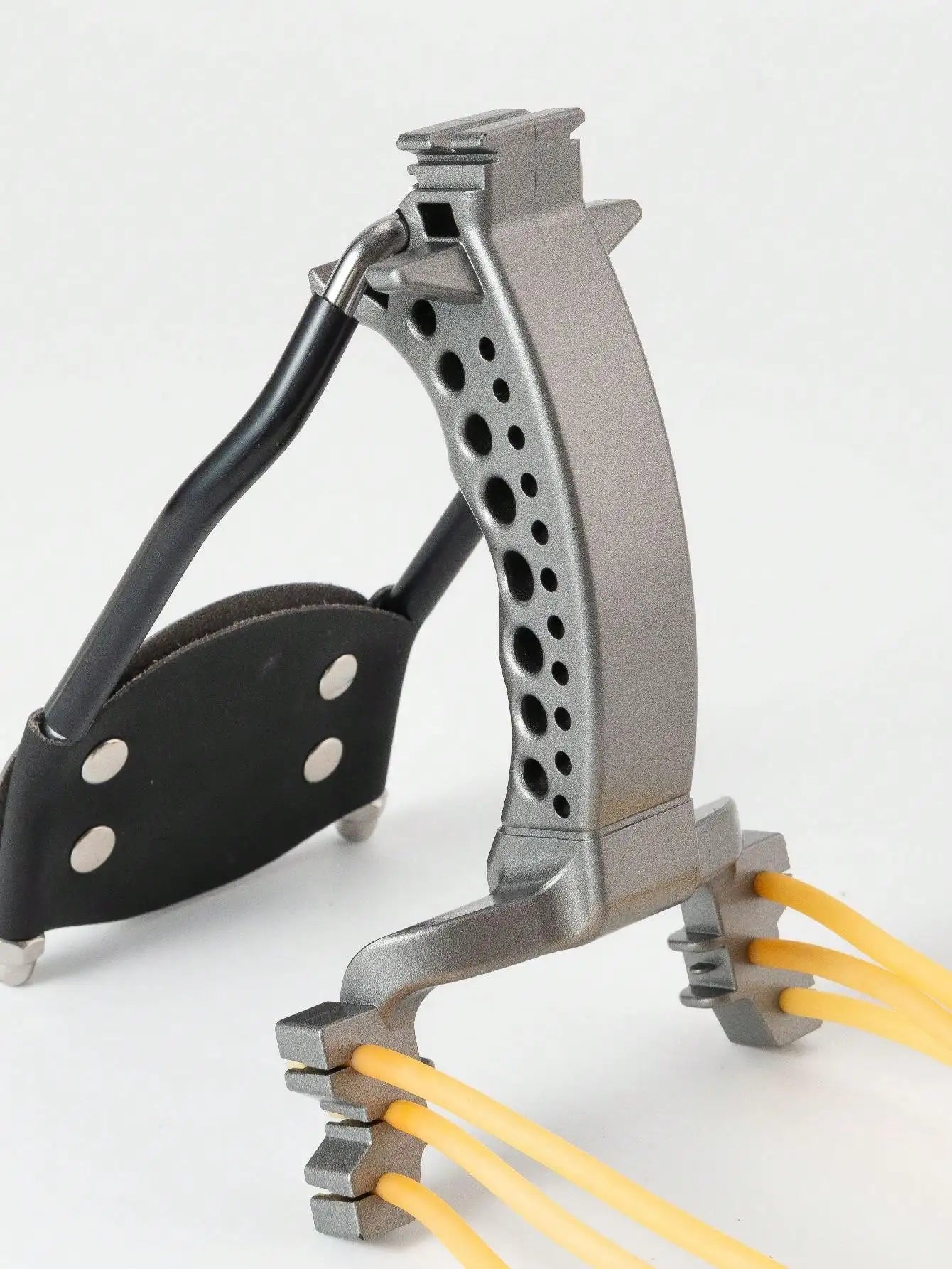 1set High-Power New Type Slingshot With Wrist Guard For Outdoor Hunting, Including Foldable Slingshot And Rubber Band Catapult